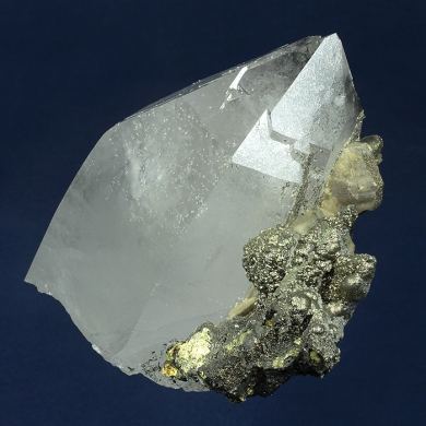 Quartz with Siderite and Pyrite