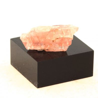 Fluorite. 8.41 ct.