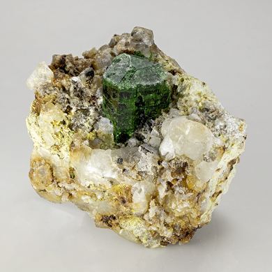 Dravite (vanadium rich) with Calcite