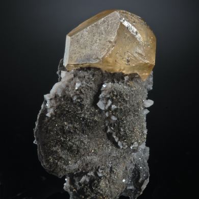 Calcite on Marcasite w. Dolomite