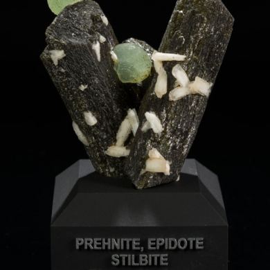 Prehnite & Stilbite on Epidote from Mali