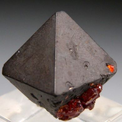Sphalerite on Alabandite
