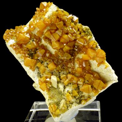 Wulfenite