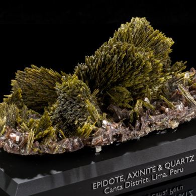 Epidote, Axinite & Quartz from Peru