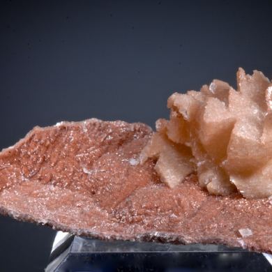 Dolomite cast with two generations