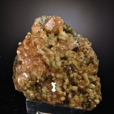 Grossular on Diopside 