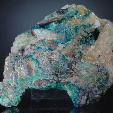 Spangolite with Brochantite, Barite etc