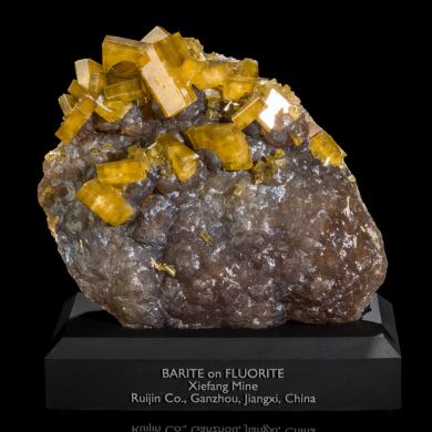 Barite on Fluorite from China