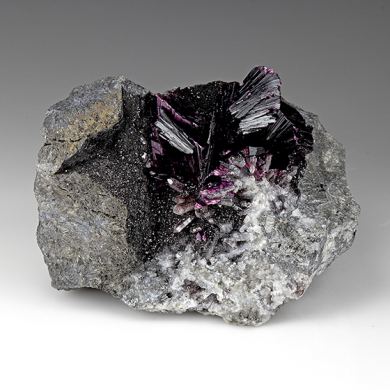 Erythrite
