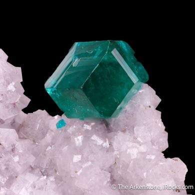 Dioptase with Calcite