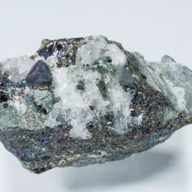 Bornite with Quartz