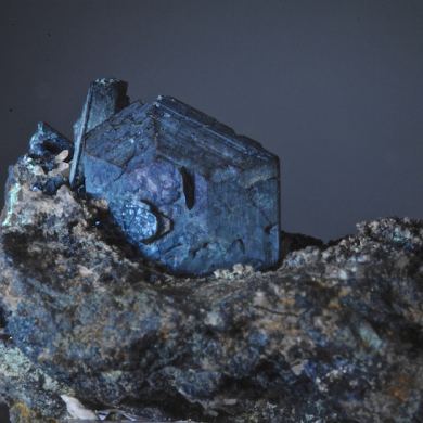 Bornite  pseudo after Chalcocite