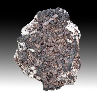 Manganvesuvianite