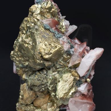 Chalcopyrite with Calcite