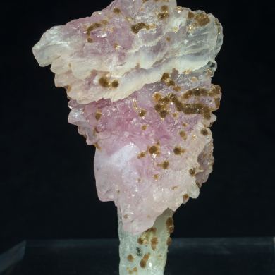 Zanazziite on Quartz