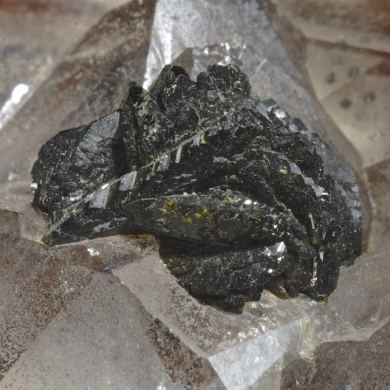 Epidote (flower form) on phantom Quartz