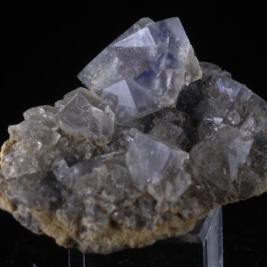 Fluorite - penetration twins