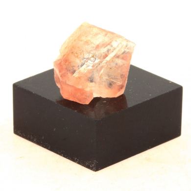 Fluorite. 6.93 ct.