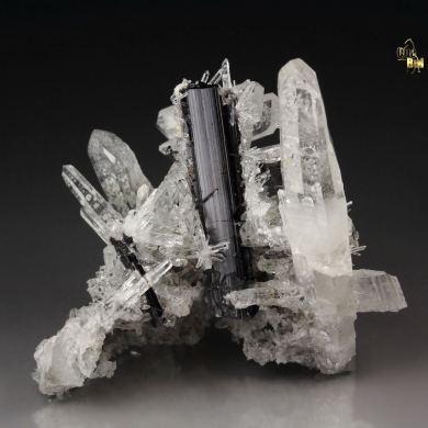 HUBNERITE, QUARTZ