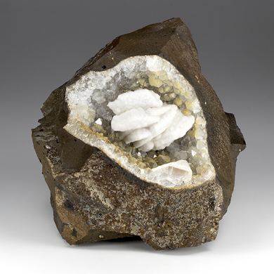 Calcite with Quartz