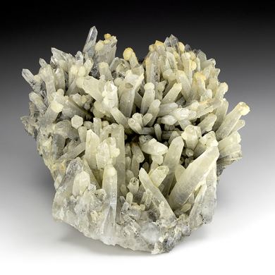 Wavellite with Quartz