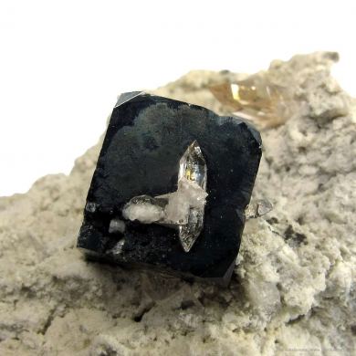 Bixbyite and Topaz