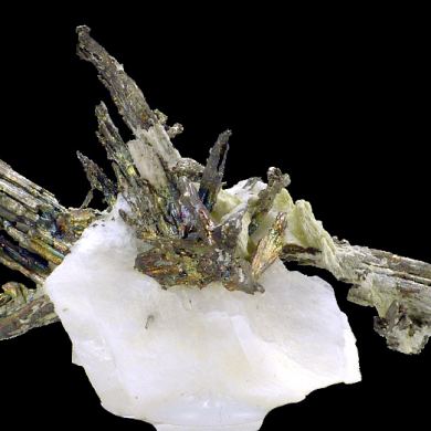 Allargentum and silver pseudo. after dyscrasite