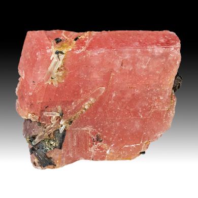 Rhodochrosite with Hubnerite, Quartz