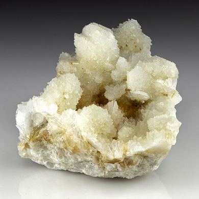 Yugawaralite with Quartz