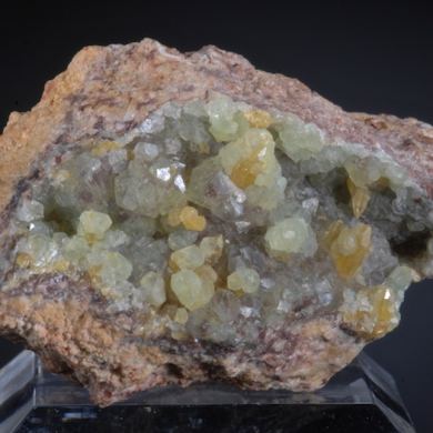Smithsonite with Mimetite