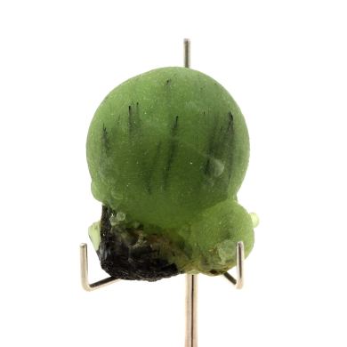 Prehnite + Epidote. 338.0 ct.