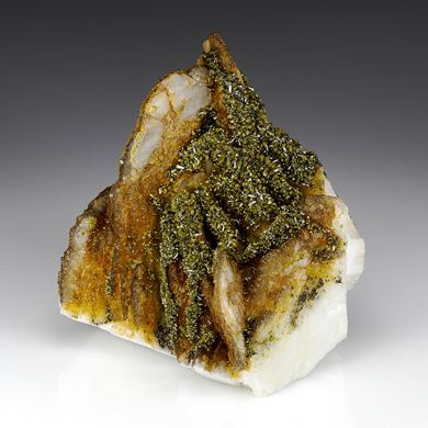 Pyromorphite with Barite