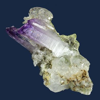 Quartz (v. Amethyst)