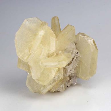 Apophyllite-KF with Quartz