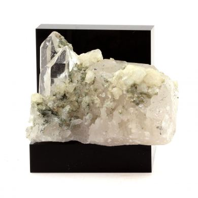 Quartz + Chabazite.