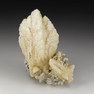 Calcite with Quartz, Chalcopyrite