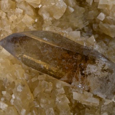 Barite (Baryte) on Calcite 
