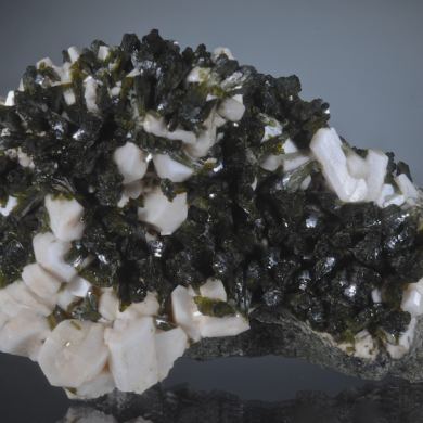 Epidote with Albite