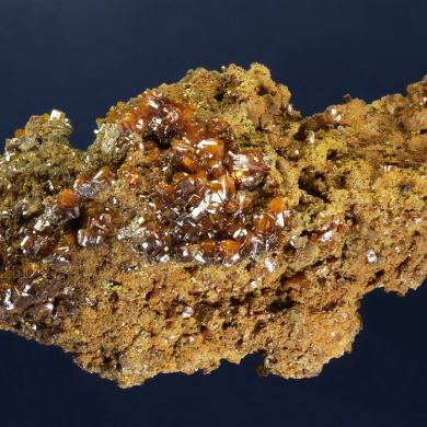 Wulfenite with Descloizite, Mottramite?