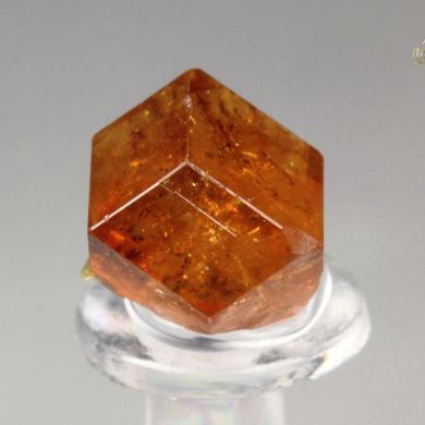 gem GARNET var. GROSSULAR