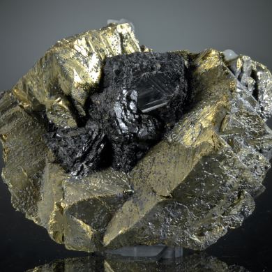 Chalcopyrite with Sphalerite 