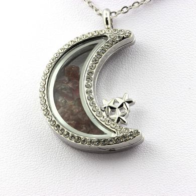 Raw Rhodolite Garnet necklace.