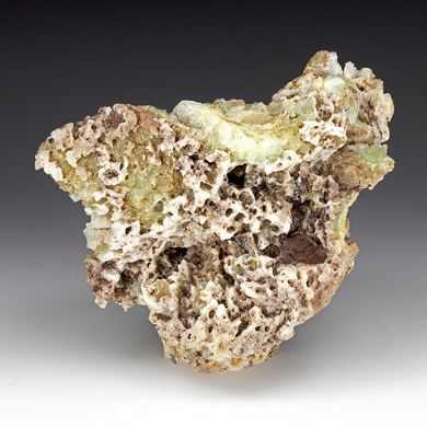Phosphophyllite altering to Hopeite