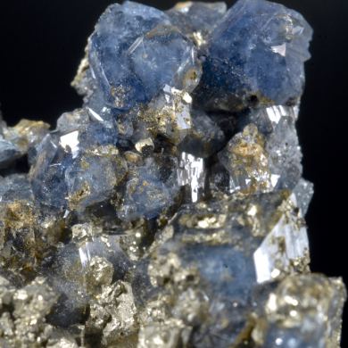 Scorodite with Pyrite