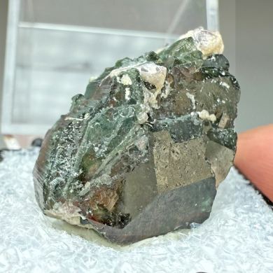 Liddicoatite