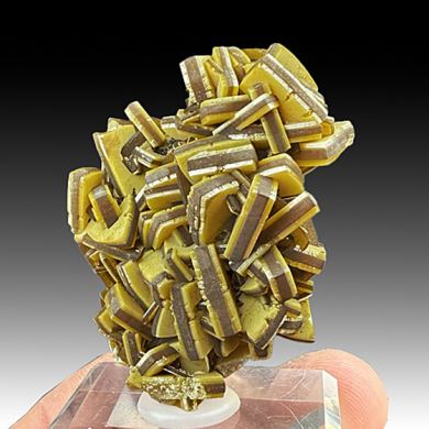 Wulfenite