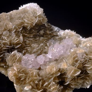 Apatite (Fluorapatite) on Muscovite with Calcite