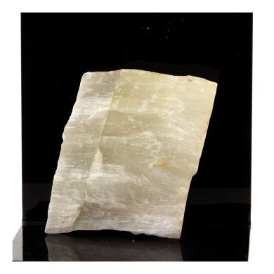 Gypsum. 443.30 ct.