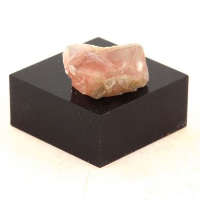 Fluorite. 7.43 ct.