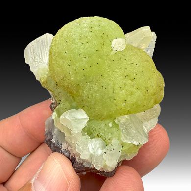 Prehnite with Calcite, Copper (1334)